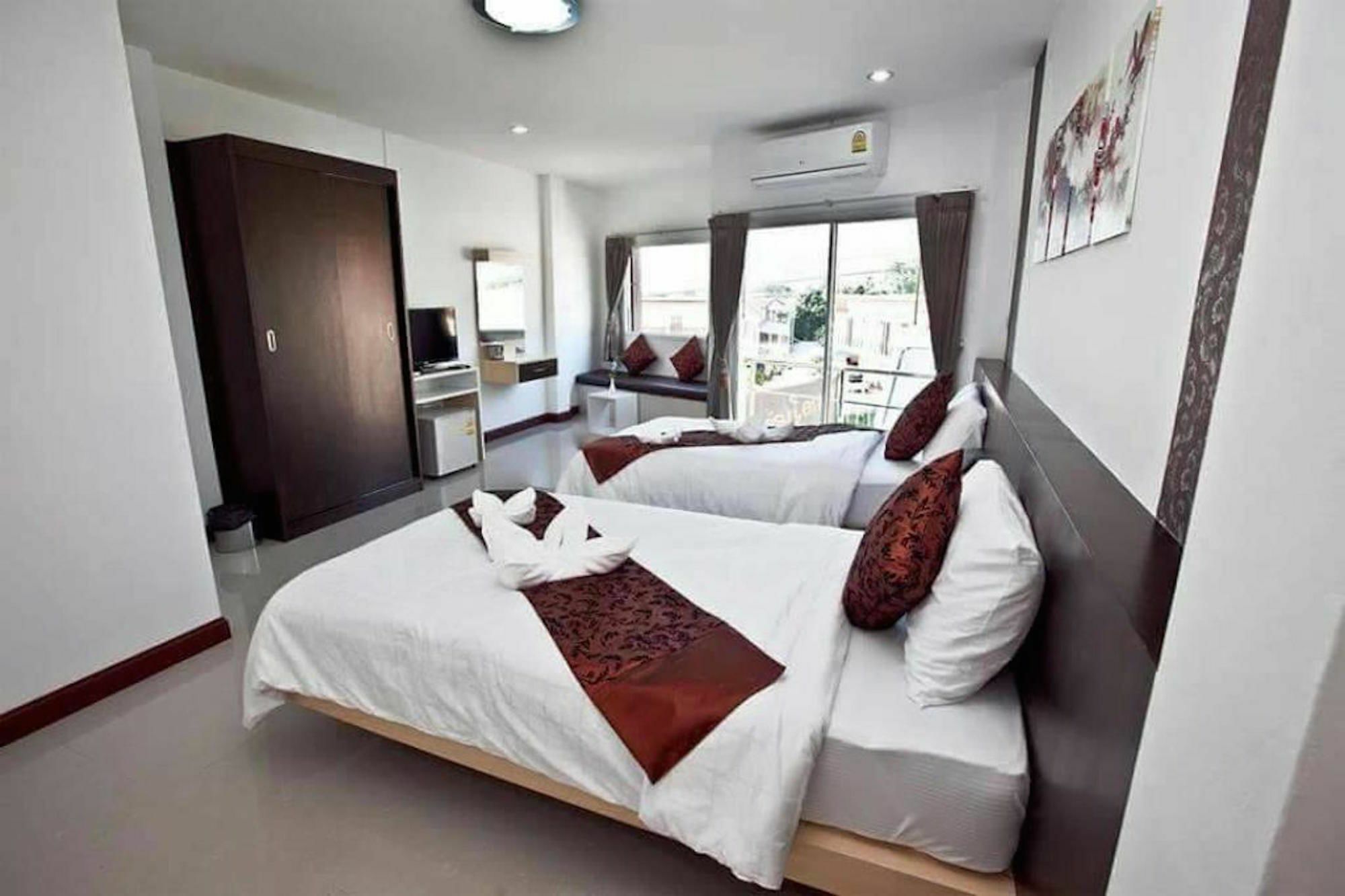 Bannita Hotel Hat Yai Buitenkant foto